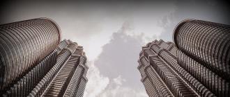 Башни петронас в куала-лумпуре Малазийские башни